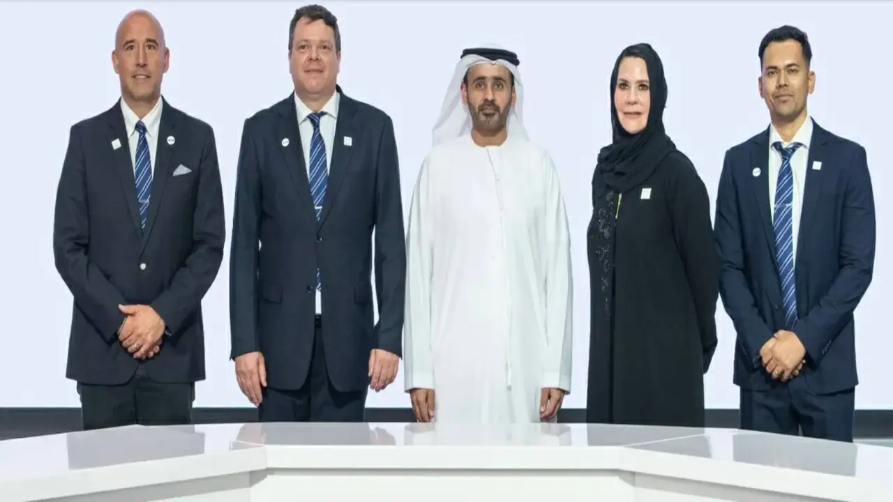 أبوظبي للتنقل تقيم شراكات استراتيجية لتعزيز منظومة الذكاء